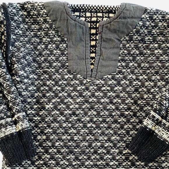 Handknit 100% wool Women's sweater Small Medium quality brown cream pull on - Picture 8 of 9